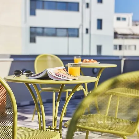 Apartamento Live In A Funky & Renovated Near Acropolis Atenas